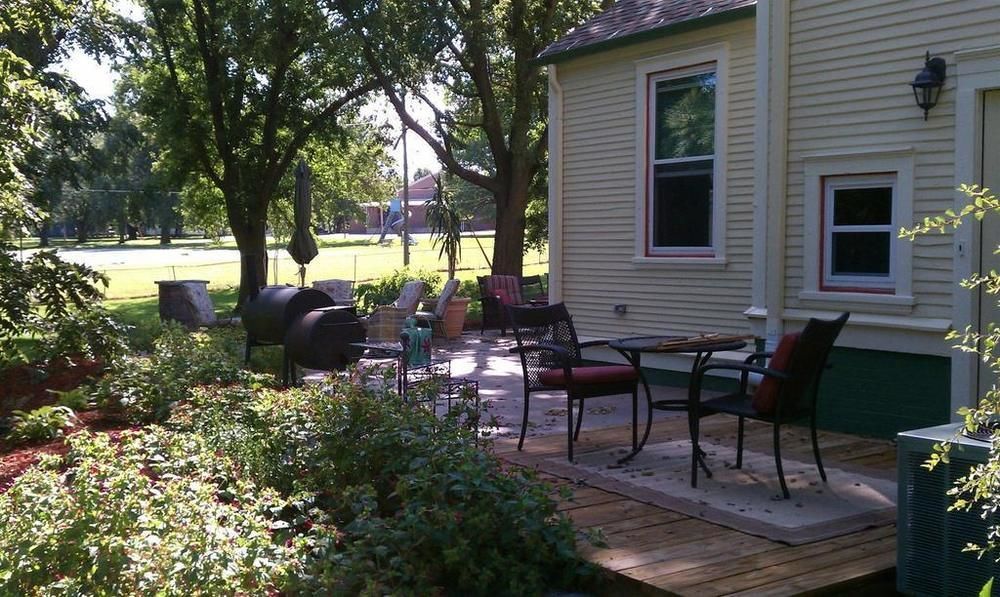 The Pryor House Hotel Shelby Exterior photo
